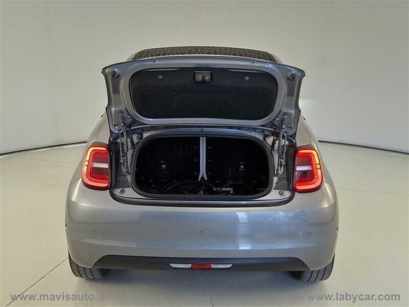 FIAT 500e Cabrio 42 kWh La Prima