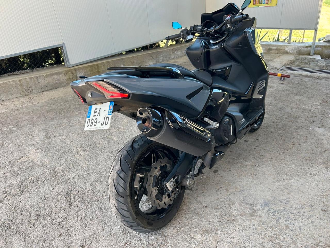 Yamaha T Max 530