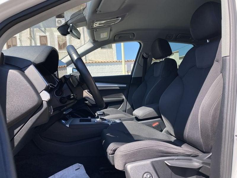 Audi Q5 Business Advanced 2.0 TDI 204CV S-Tronic quattro mhev 40