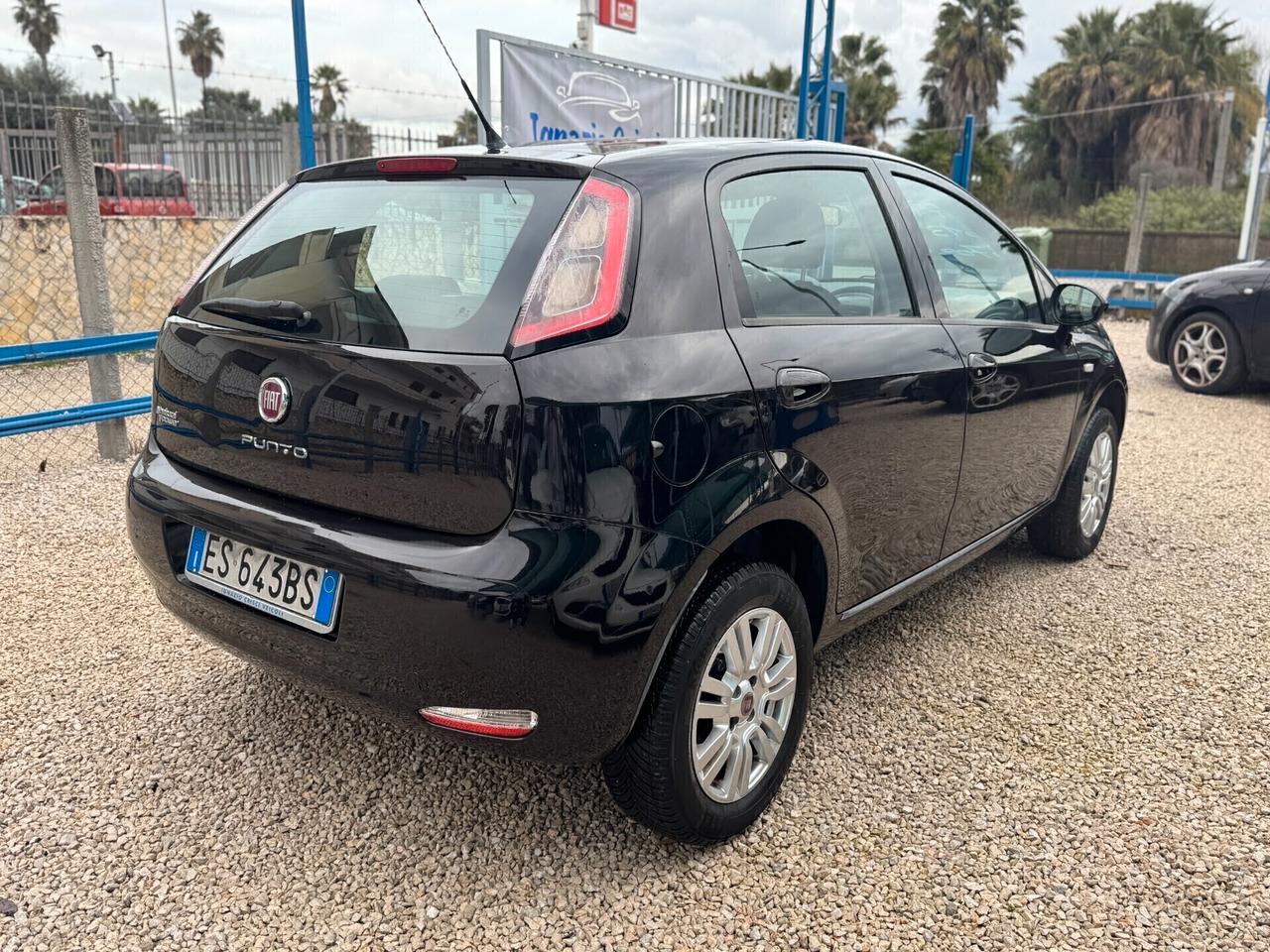 Fiat Grande Punto 1.4 5 porte Natural Power 1 prop. nord italia 06/2013