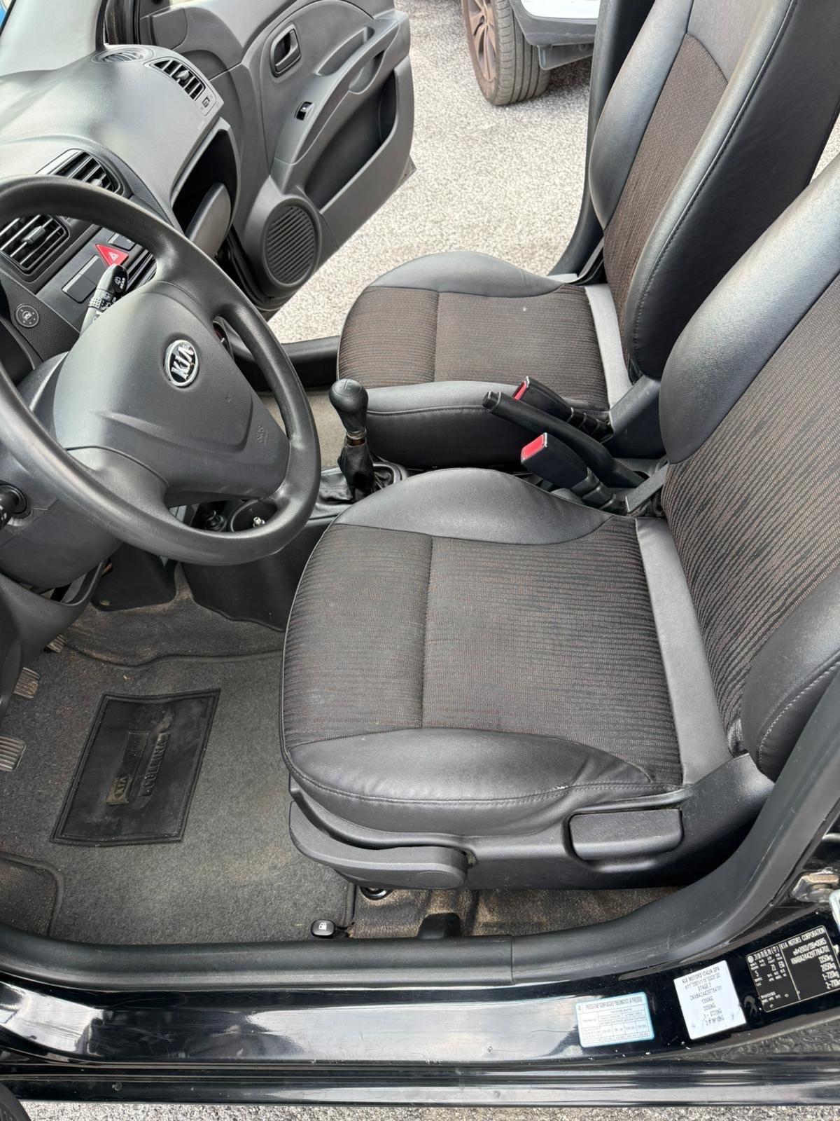 Kia Picanto 1.0 12V Town