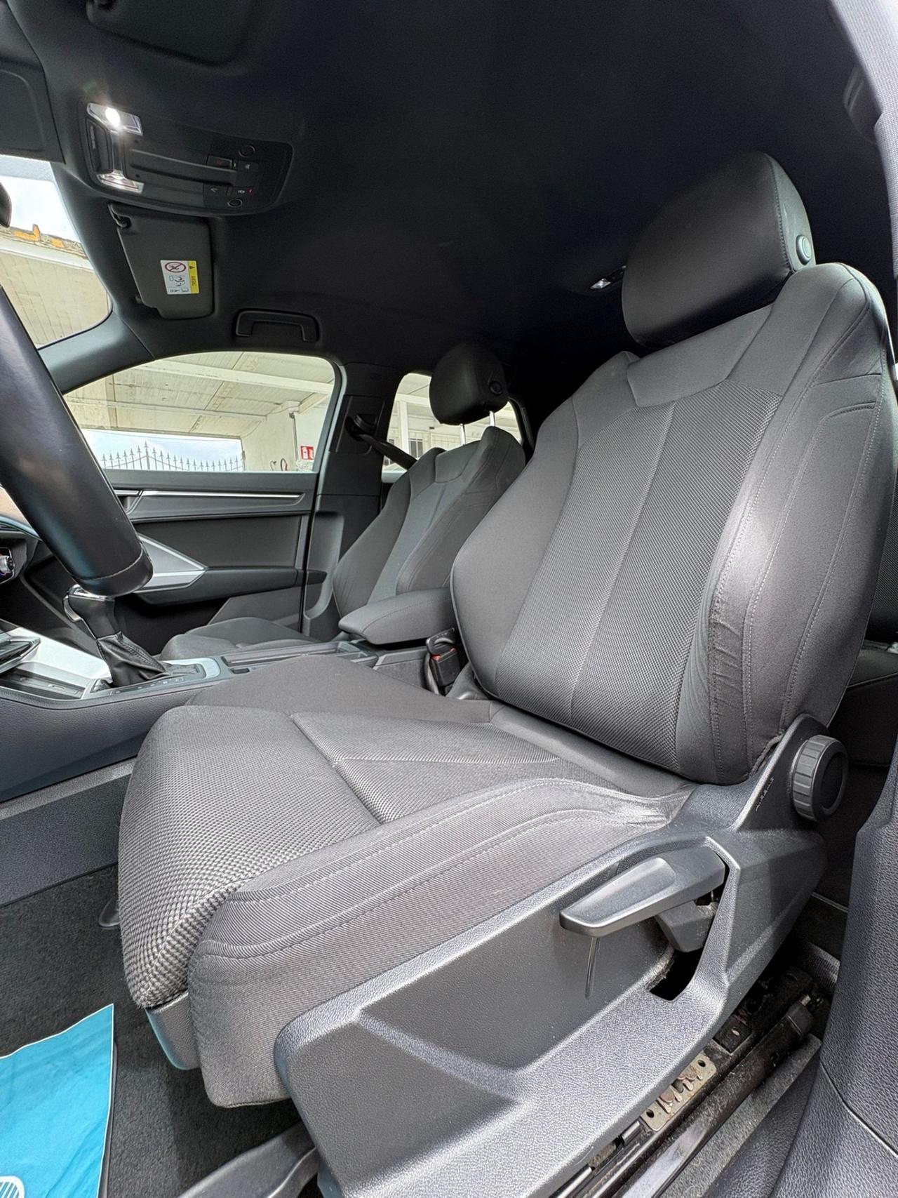 Audi Q3 35 TDI S tronic line edition