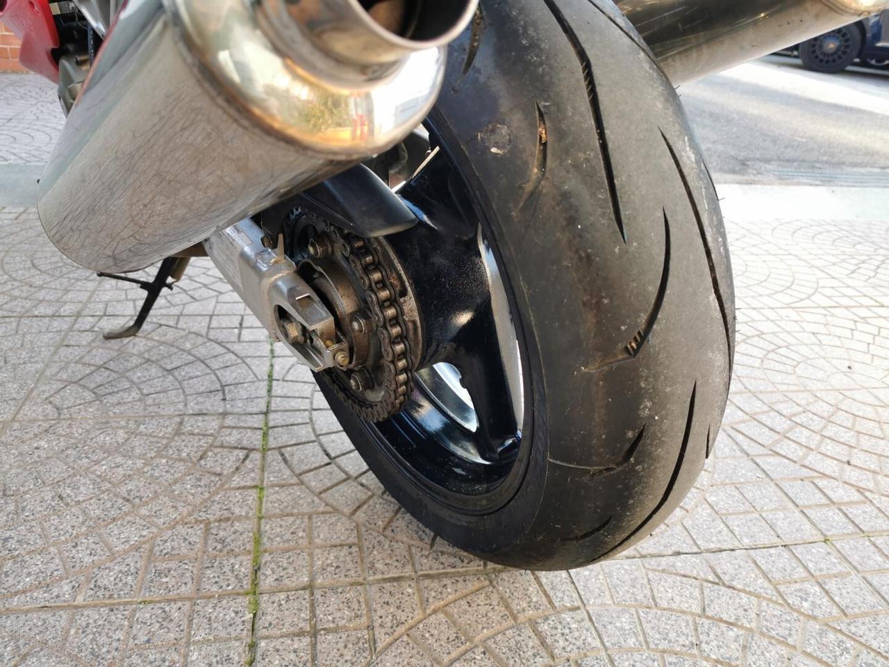 Honda VTR 1000 F FIRESTONE Sp-1 * 2 PROP. * - RATE AUTO MOTO SCOOTER