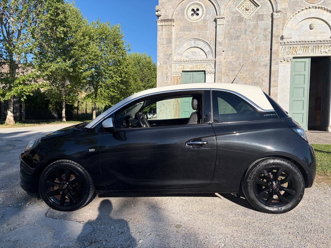 OPEL ADAM 1.2 benz limited edition