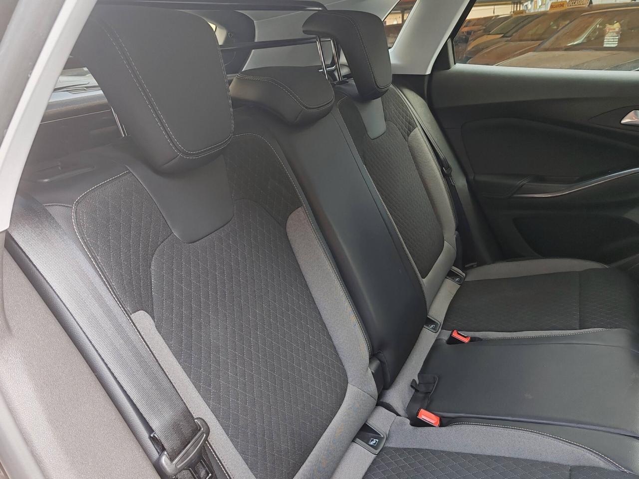 Opel Crossland Grandland X Ecotec D