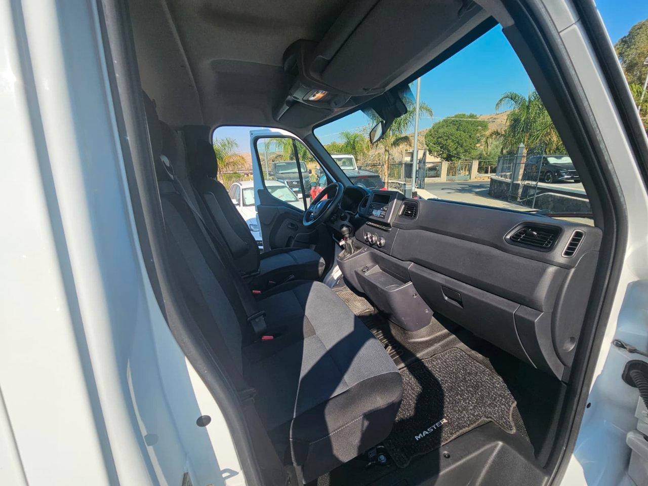 Renault Master T35 2.3 energy dci 145cv L3H3 Ice SPONDA + IVA