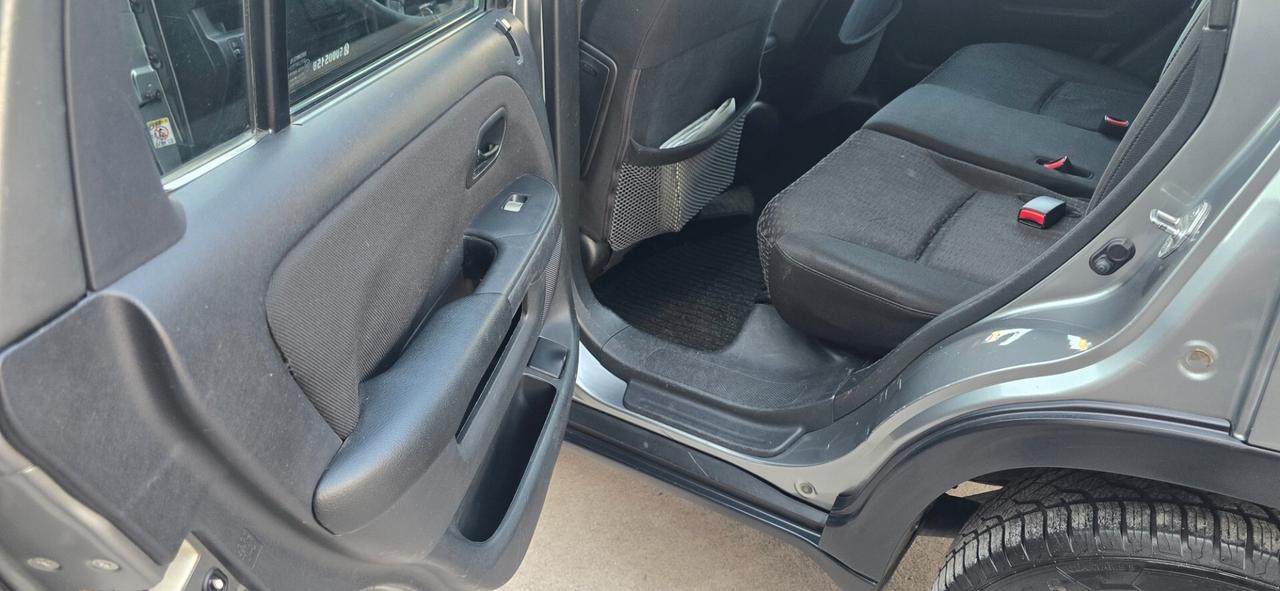 Honda CR-V 2.2 16V i-CTDi EX