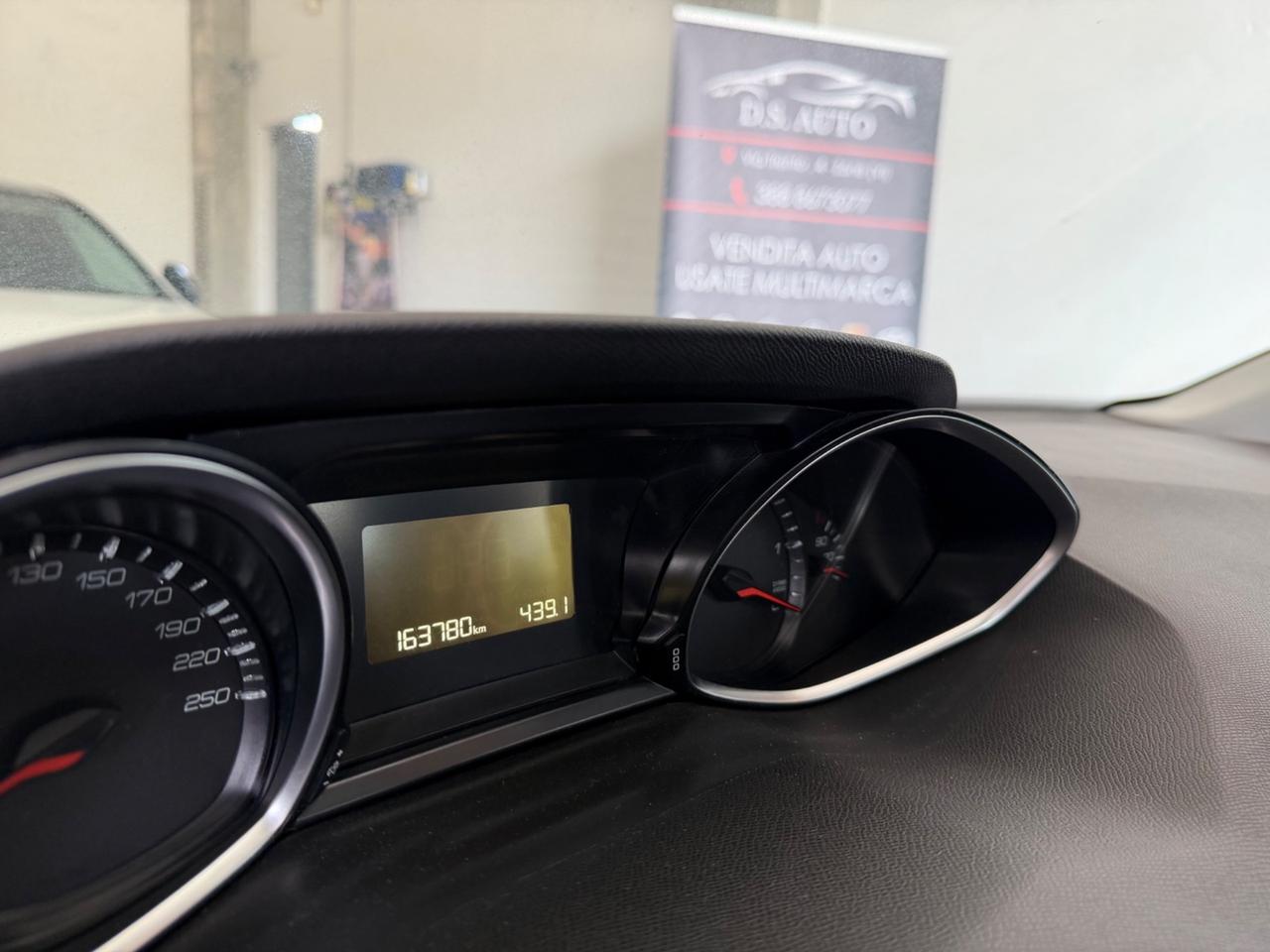 Peugeot 308 BlueHDi 130 S&S SW Active