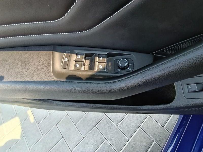 Volkswagen Passat 2.0 TDI SCR EVO 110kW Executive DSG