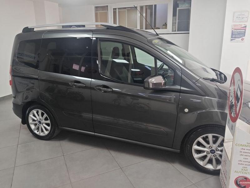 Ford Tourneo Courier 1.5 TDCi 95 cv Titanium 5POSTI