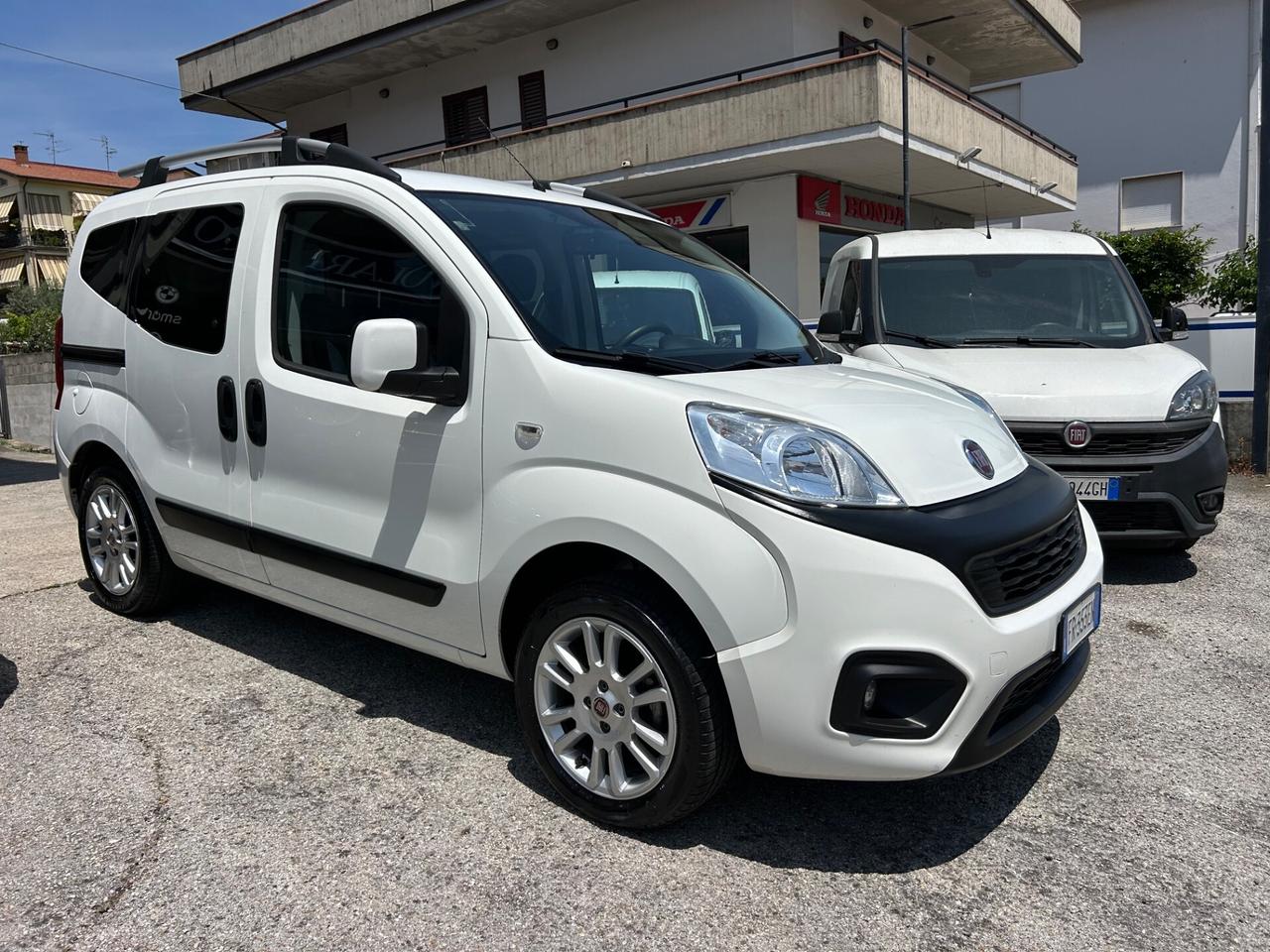 Fiat Qubo 1.4 8V 77 CV Lounge Natural Power