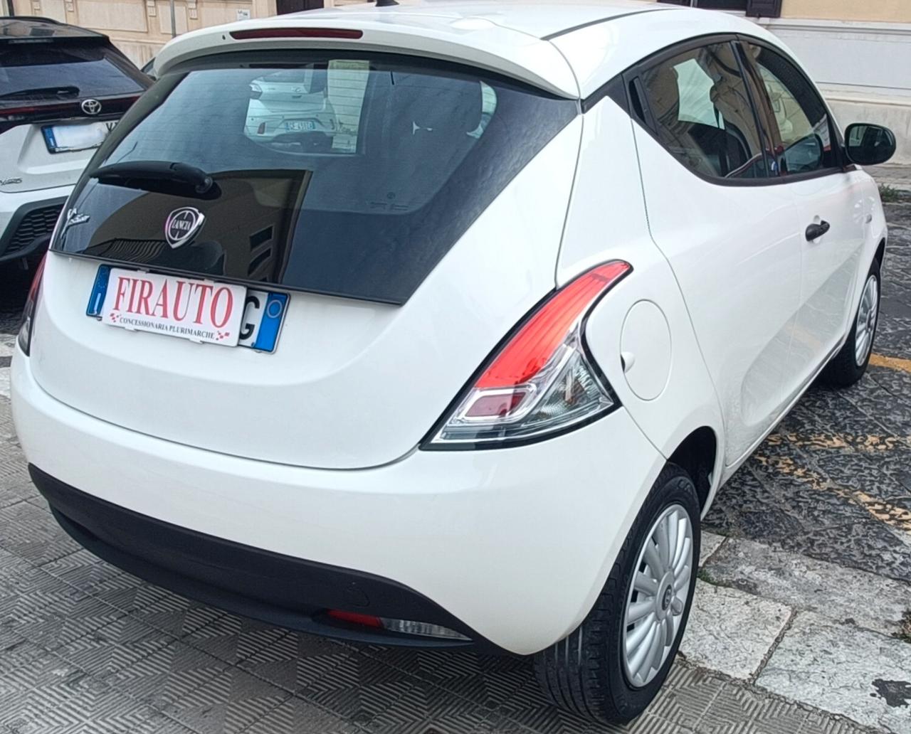 Lancia Ypsilon 1.2 69 CV 5 porte S&S Elefantino Blu