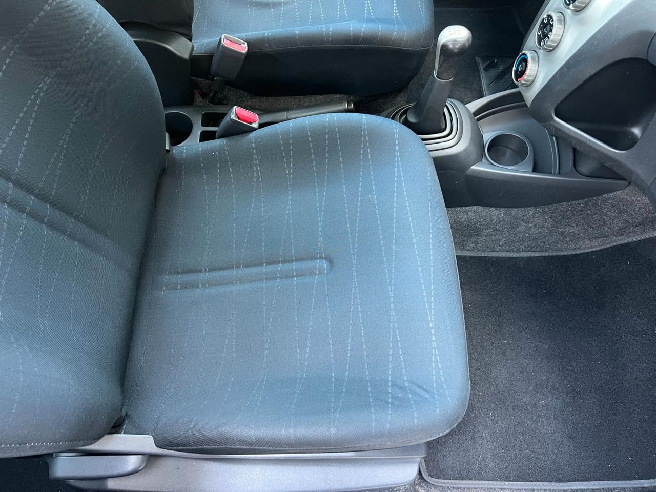 Toyota Yaris 1.0 5 porte/GARANZIA