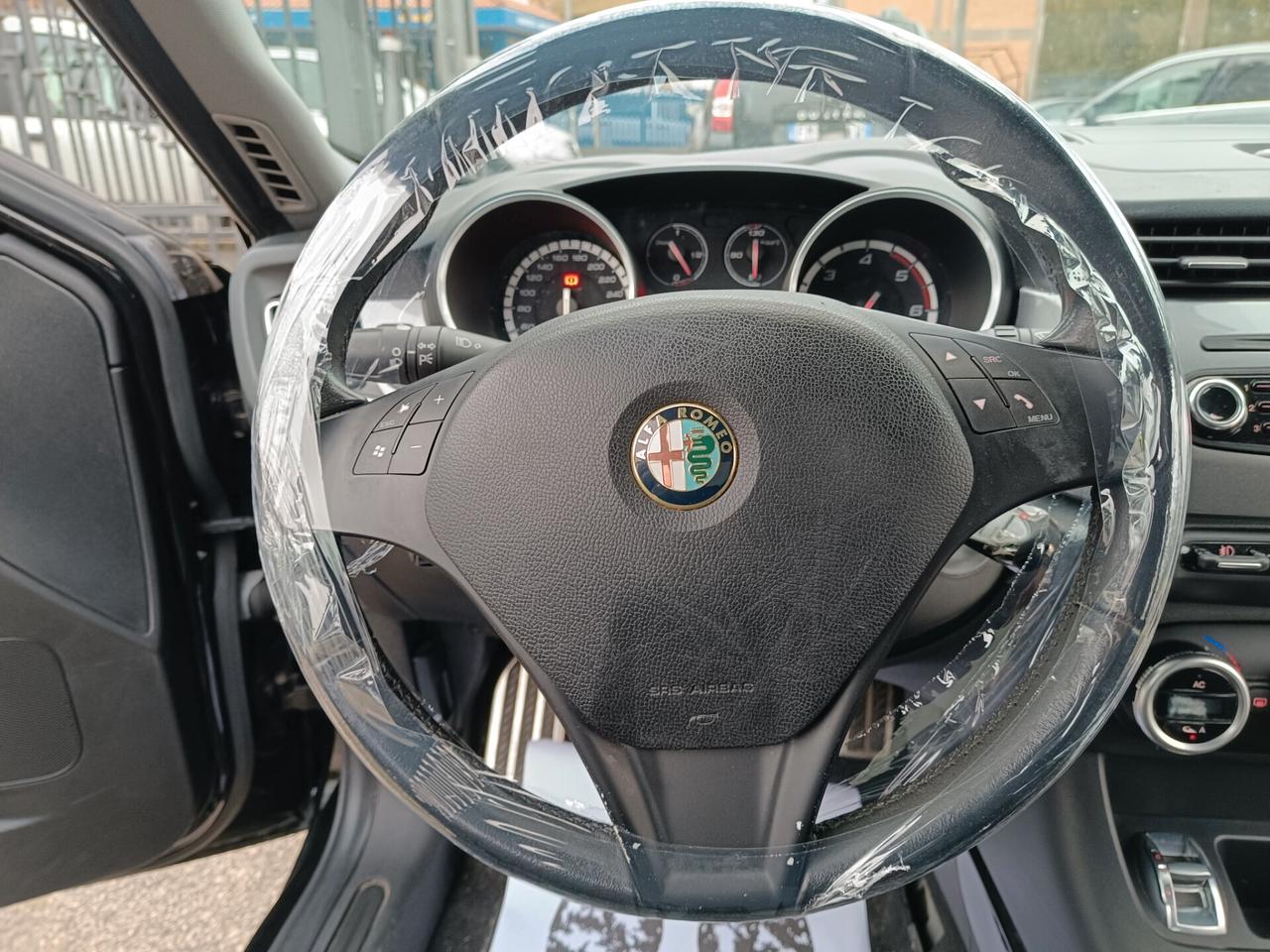 Alfa Romeo Giulietta 1.6 JTDm-2 105 CV Distinctive