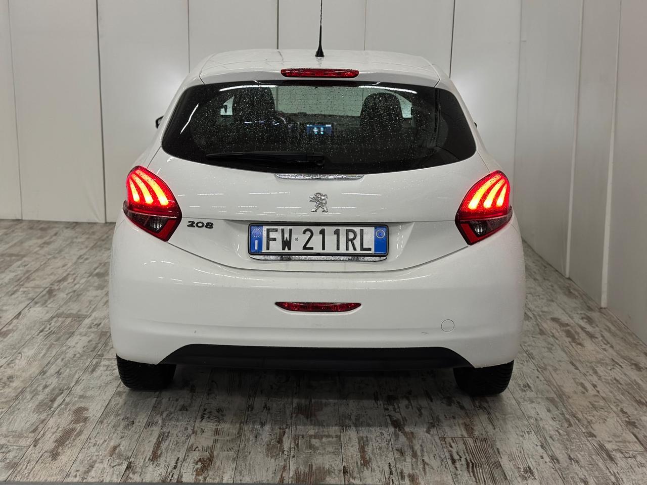 Peugeot 208 1.2 Benzina 5 porte Allure