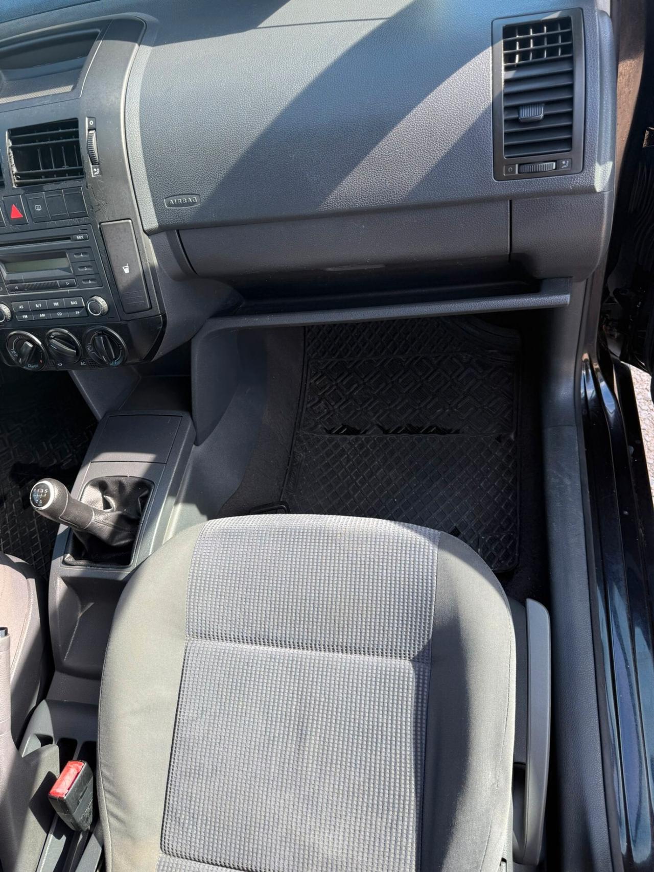 Volkswagen Polo 1.2/64CV 12V 5p. Comfortline