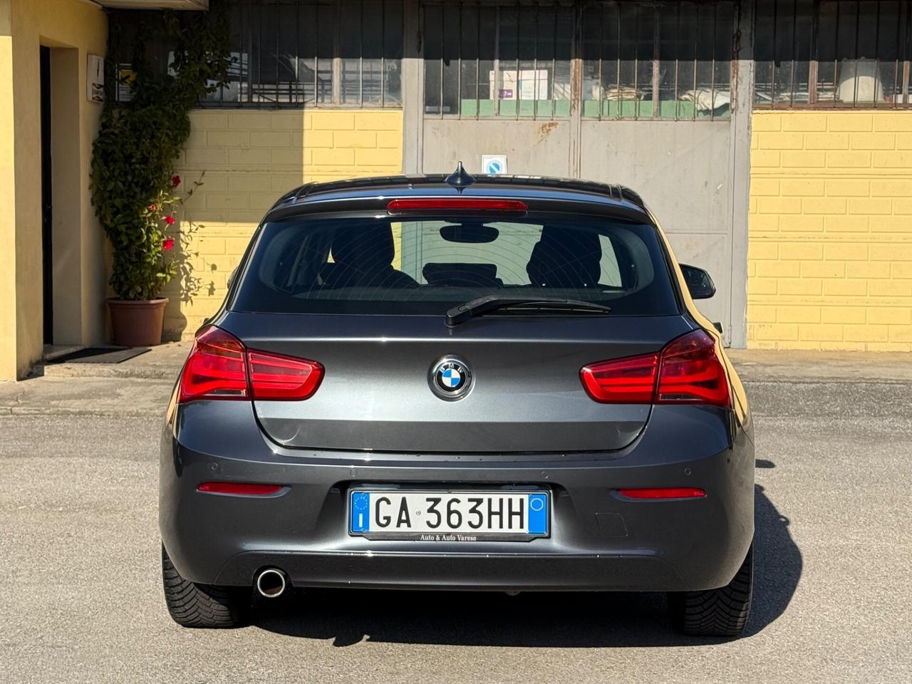 Bmw 116 116d 5p. Efficient Dynamics Business