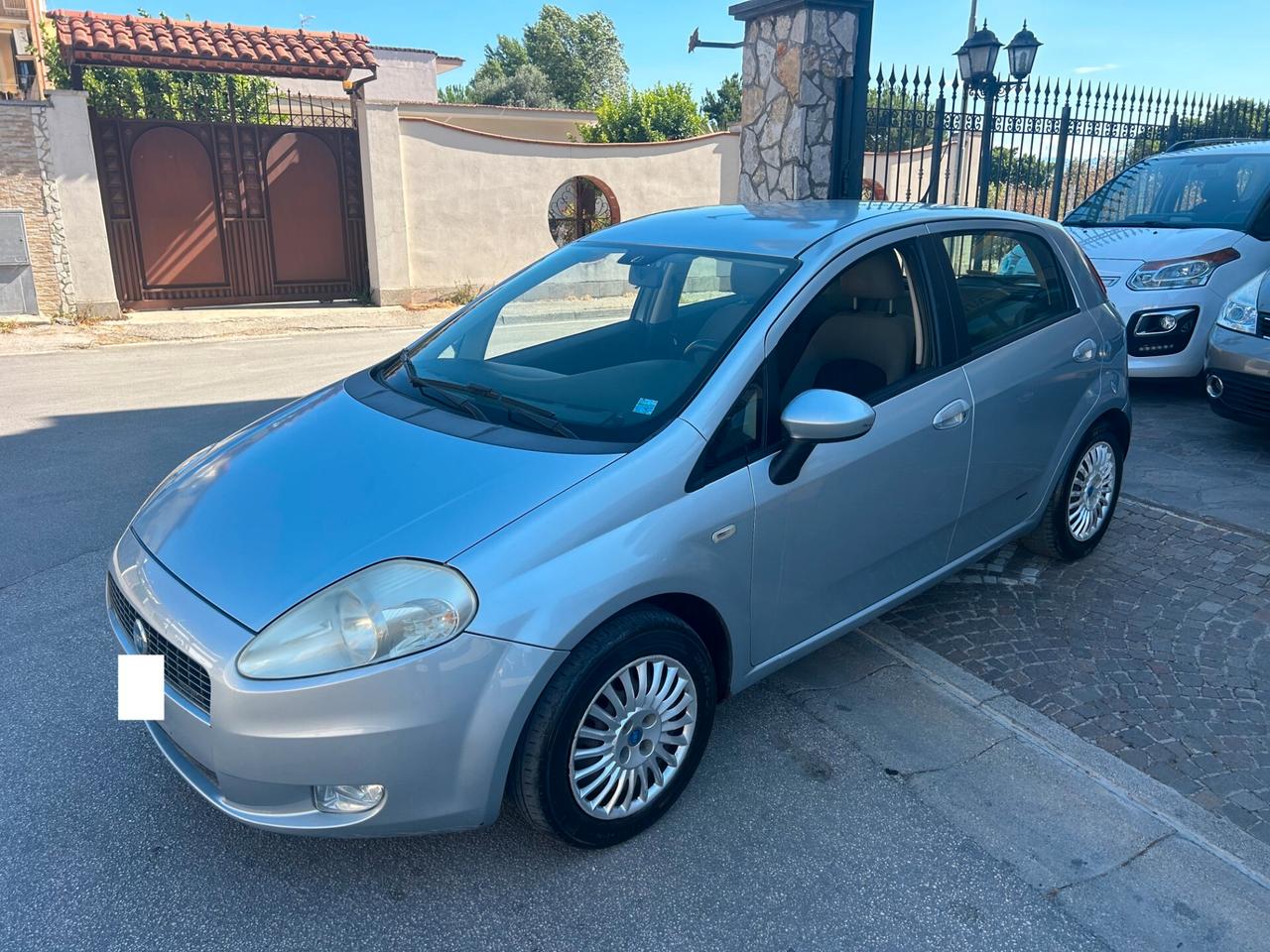 Fiat Grande Punto Grande Punto 1.3 MJT 75 CV 5 porte Dynamic