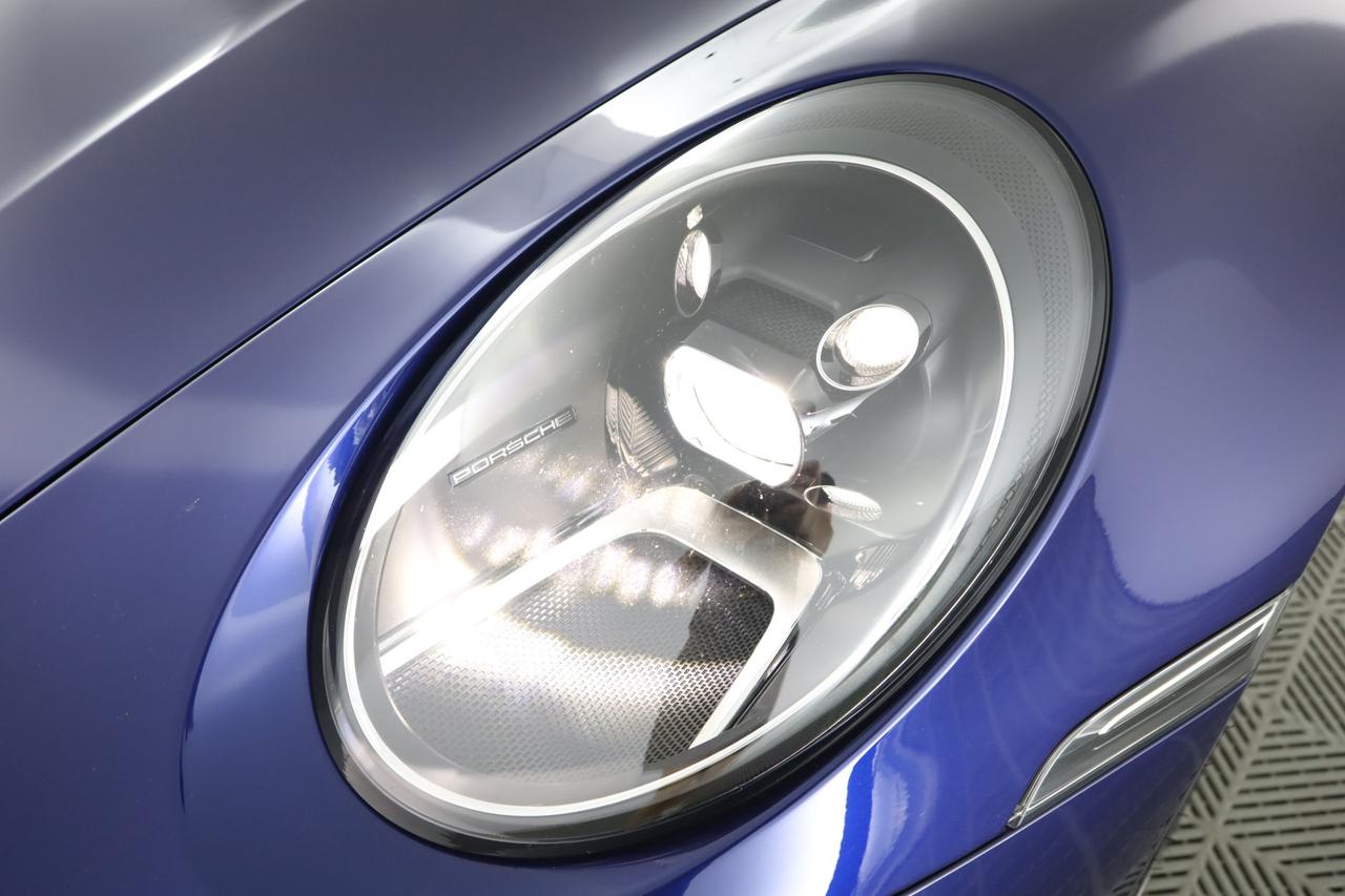 PORSCHE 911 (992) 911 Targa 4
