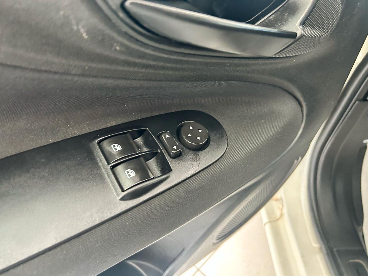 Fiat Punto Evo 1.2B X NEOPATENTATI 2011