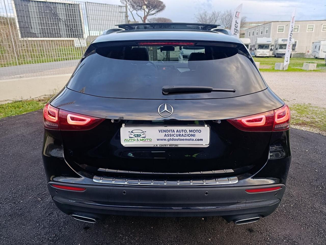 Mercedes Classe GLA 180 d Premium Tettuccio Apribile