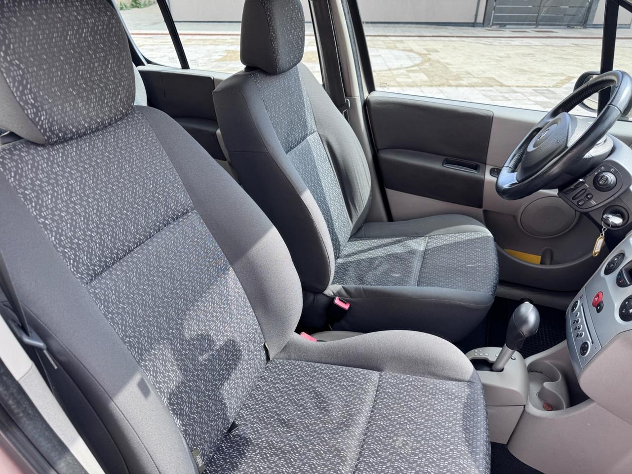 Renault Modus 1.6 16V Initiale cambio automatico