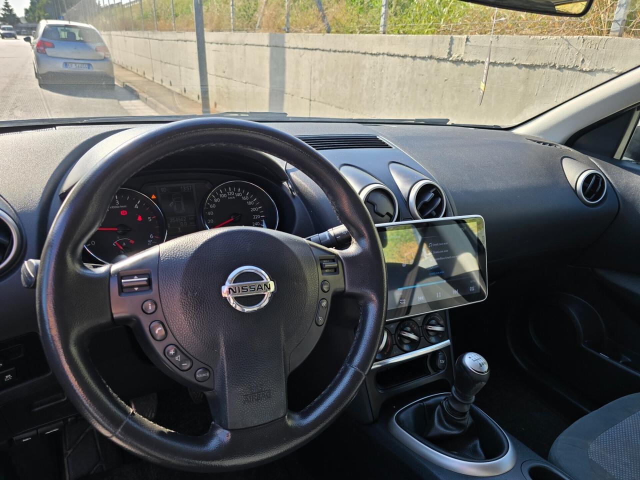 Nissan Qashqai 1.5 dCi DPF Tekna
