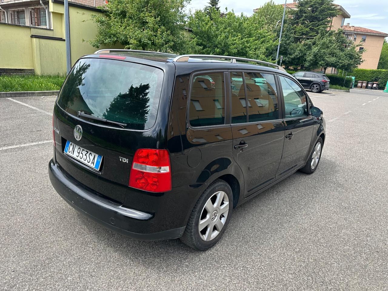 Volkswagen Touran 2.0 TDI 136CV Highline