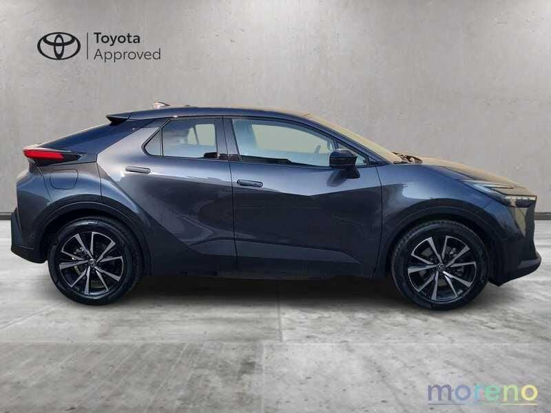 Toyota C-HR 2.0 phev Trend fwd e-cvt