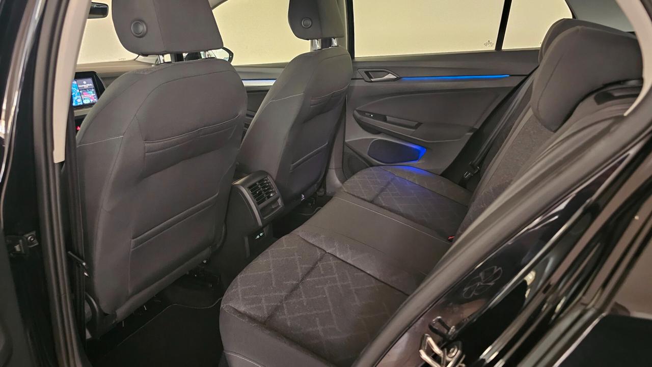 Volkswagen Golf 2.0 TDI 150 CV DSG 1st Edition Style
