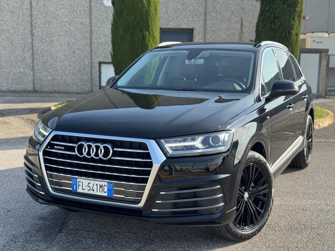 Audi Q7 3.0 TDI 218 CV Gancio Traino