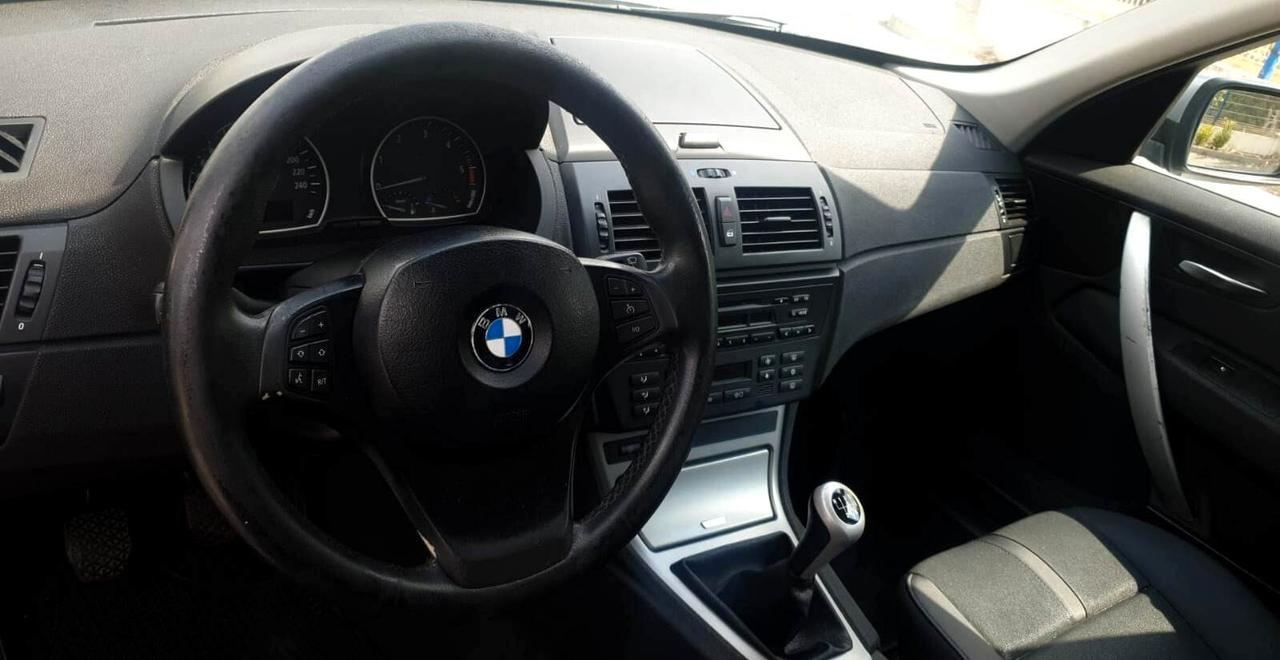 Bmw X3 2.0d cat Futura
