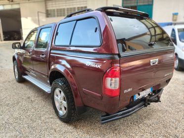 Isuzu D-Max 3.0 TD 4WD Aut. + Gancio