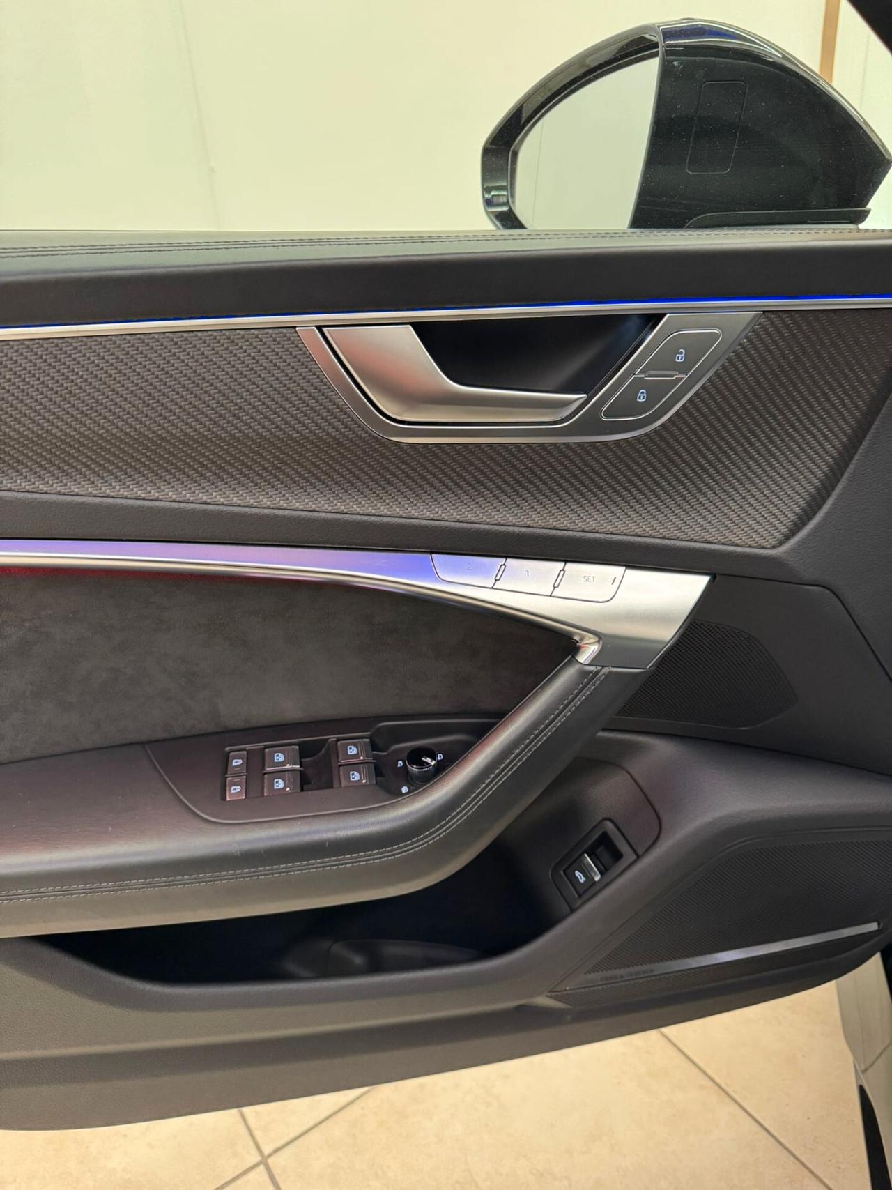 Audi A6 RS 6 Avant 4.0 TFSI V8 quattro tiptronic