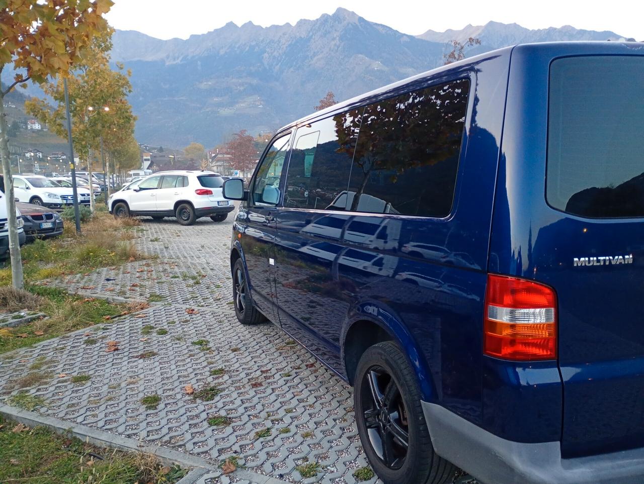 Volkswagen Multivan 2.5 TDI/130CV Comfortline