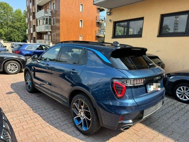LYNK & CO 01 PHEV