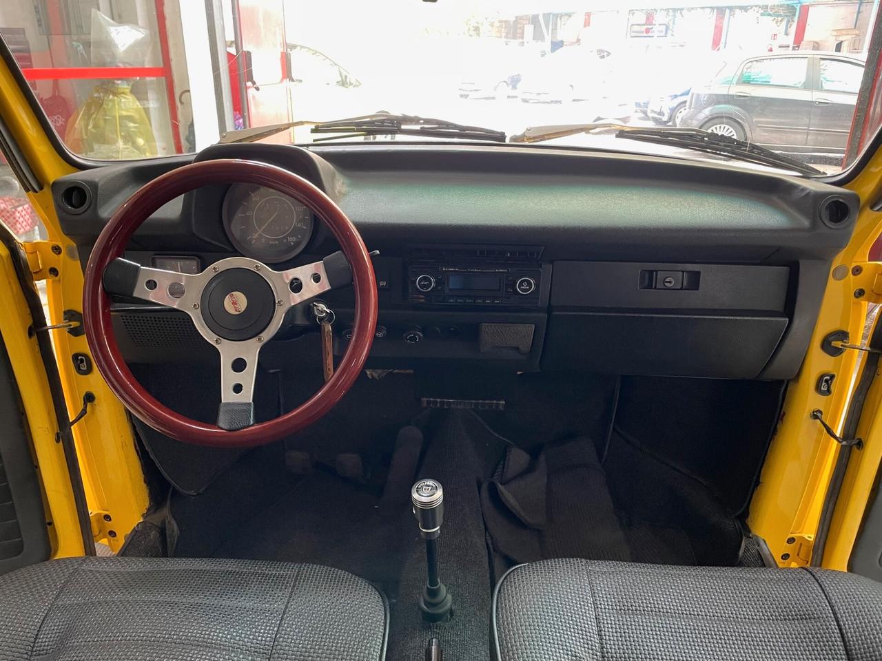 Volkswagen Maggiolone Cabrio Karmann 1.3