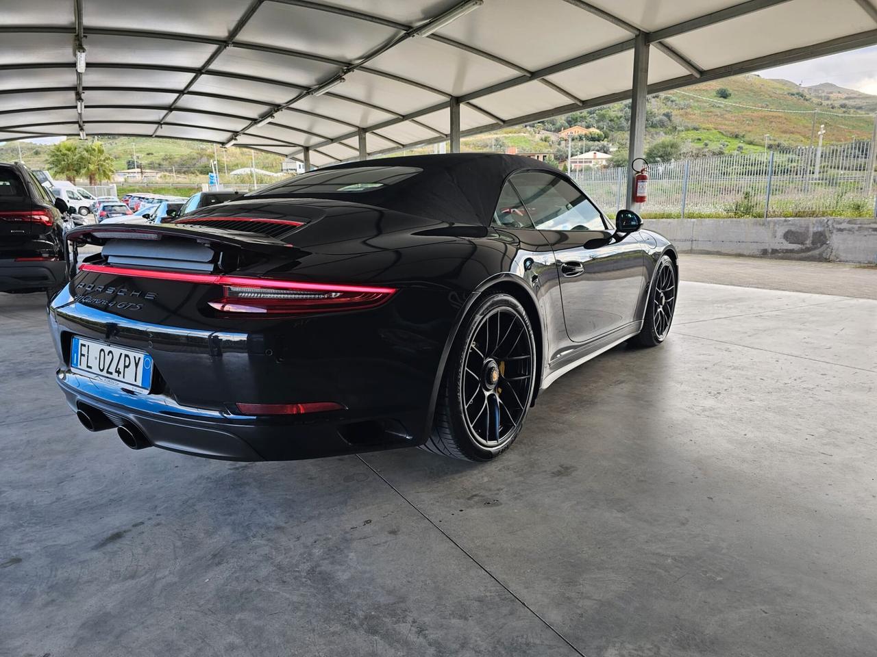 PORSCHE 911 CARRERA 4 GTS 450CV 2017