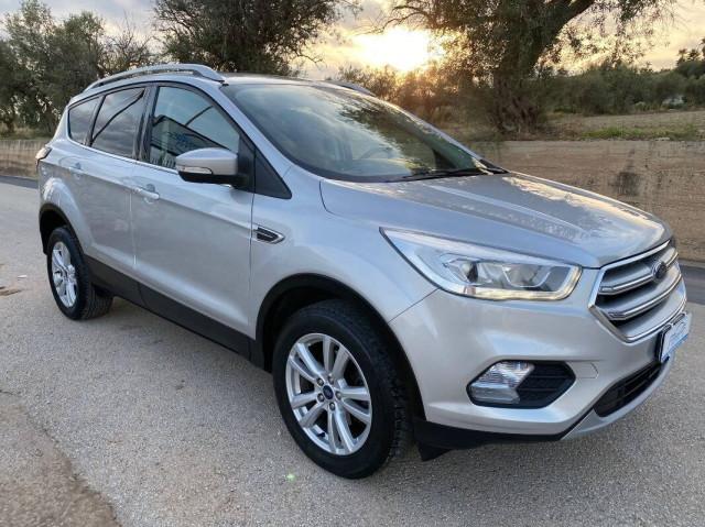 Ford Kuga 1.5 tdci Business s&s 2wd 120cv my18