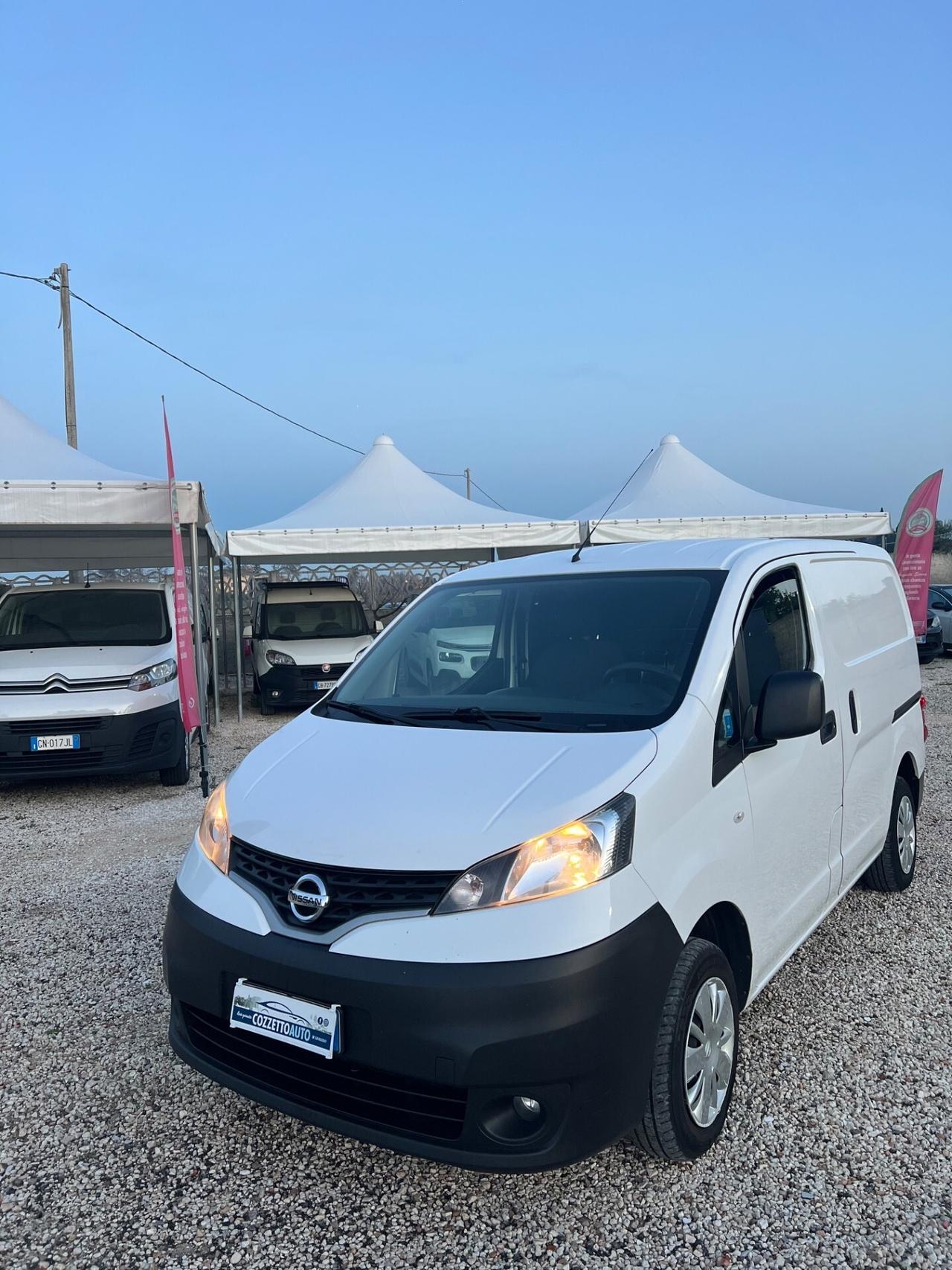 Nissan nv 200 1.5 diesel 2017 doppia porta lateral