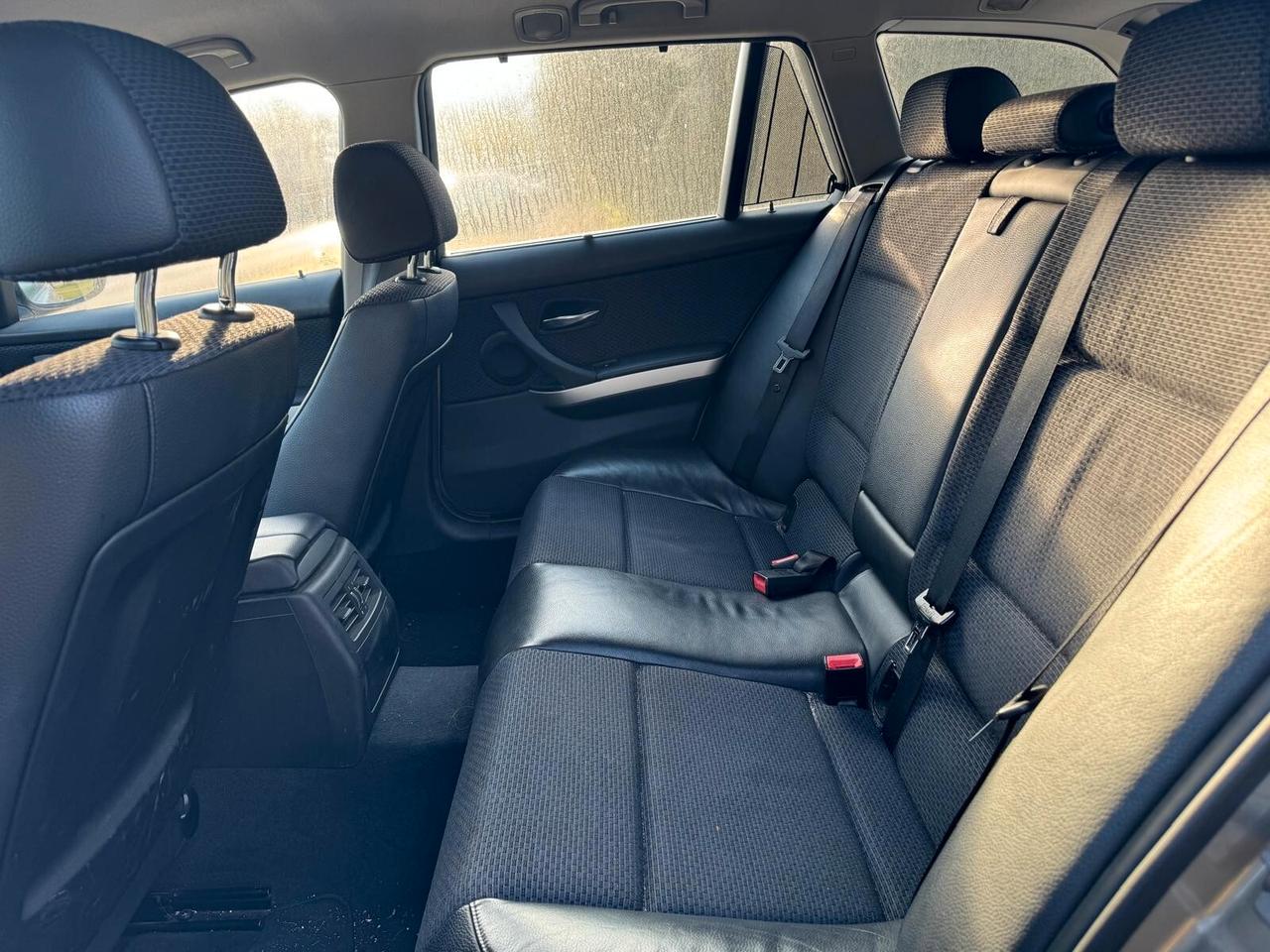 Bmw 318 318d 2.0 143CV cat Touring MSport