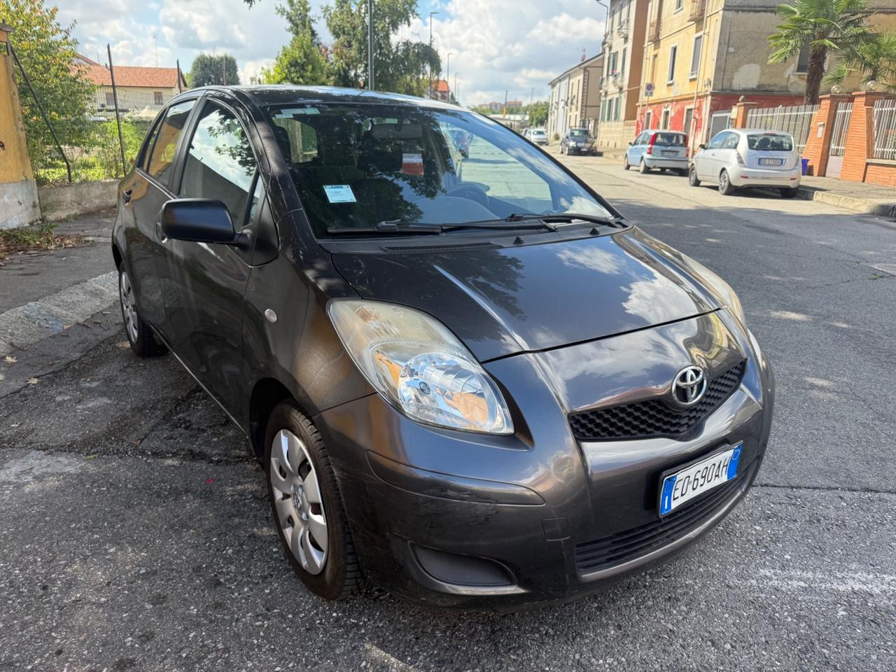 Toyota Yaris 1.0 5 porte Now GPL