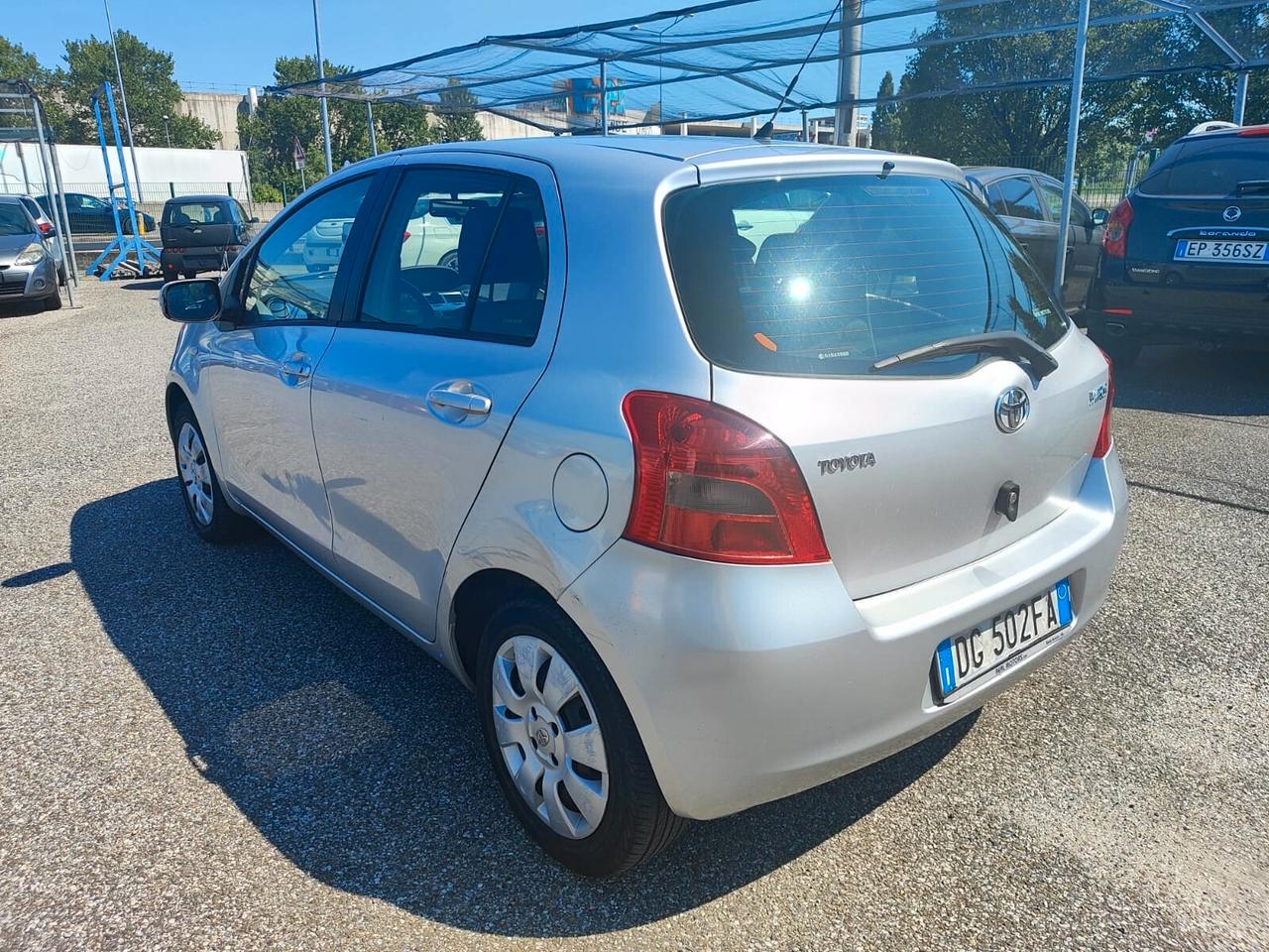 Toyota Yaris 1.0 3 porte Sol