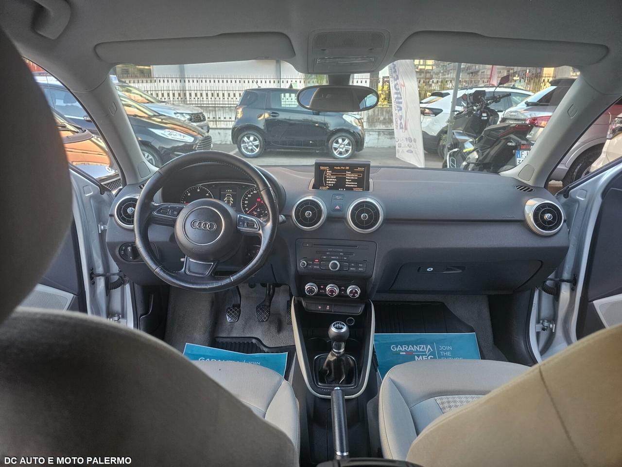 Audi A1 1.6 TDI S tronic 90CV..Da Vetrina..2013