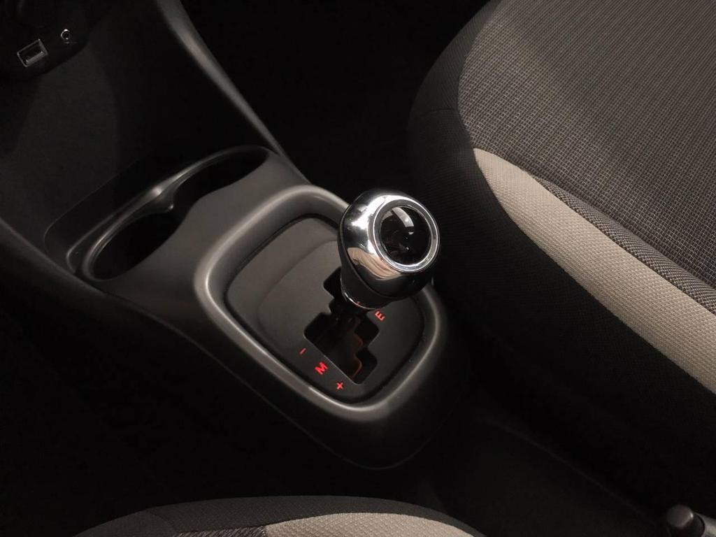 Toyota Aygo 5 Porte 1.0 VVT-i x-play M-MT