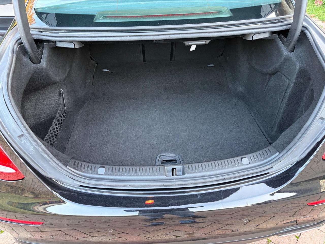 Mercedes-benz E 200 d Auto Exclusive