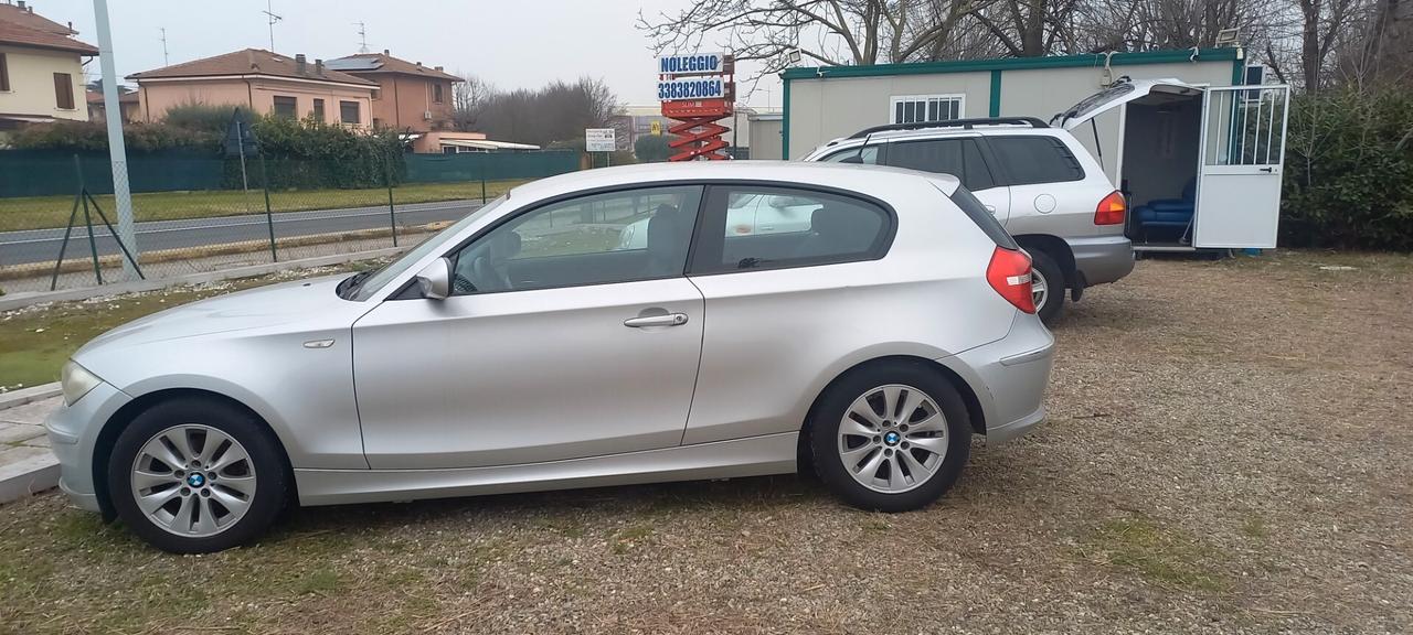 Bmw 116i cat 3 porte Eletta VEICOLO COME NUOVO