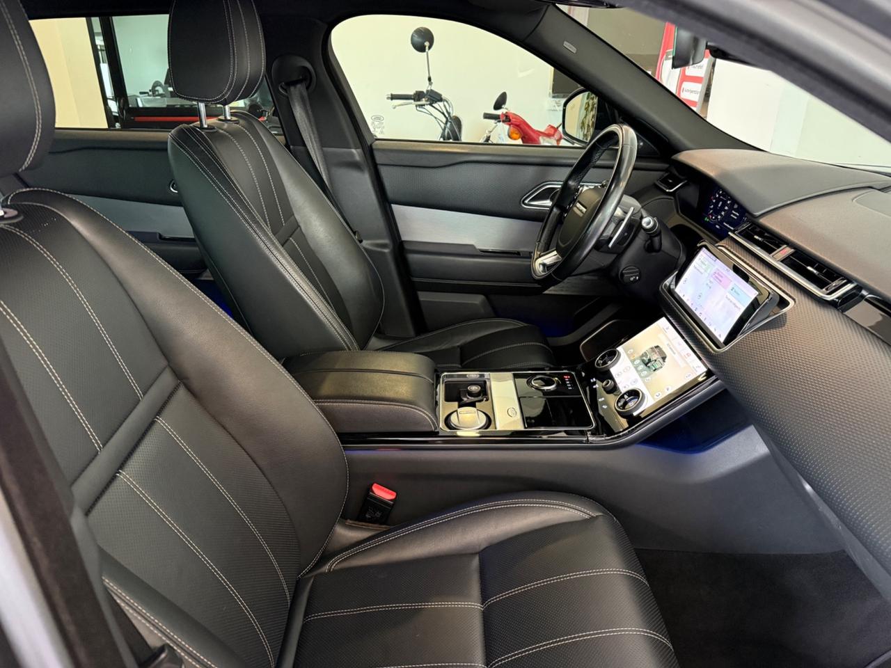 Land Rover Range Velar 2.0D I4 240 CV HSE