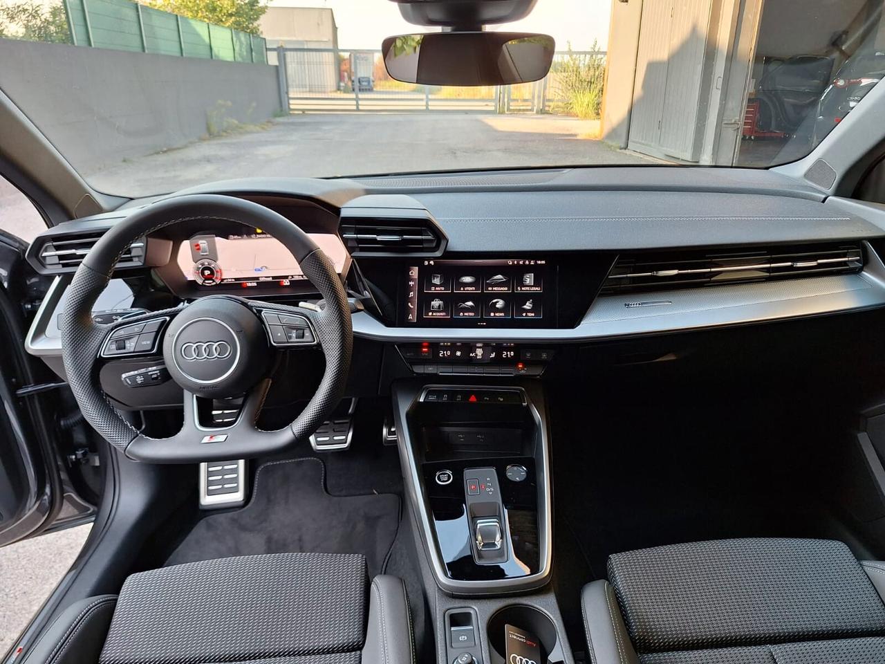 Audi A3 Sedan 35 TDI S tronic line edition