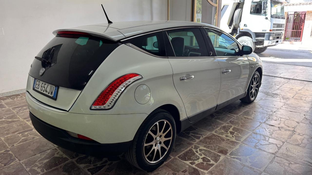 Lancia Delta 1.6 MJT DPF Platino-2010